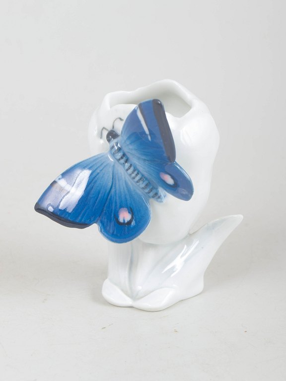 Karl Ens for Volkstedt, sommerfuglefigur i art deco-stil.