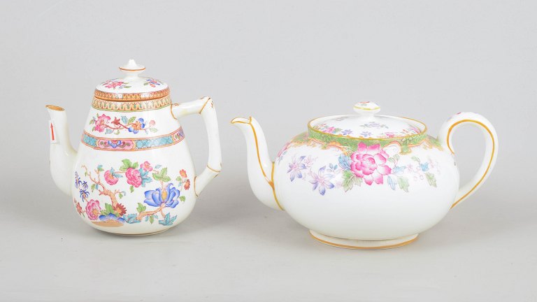 Cauldon China og Royal Doulton, to antikke tekander.