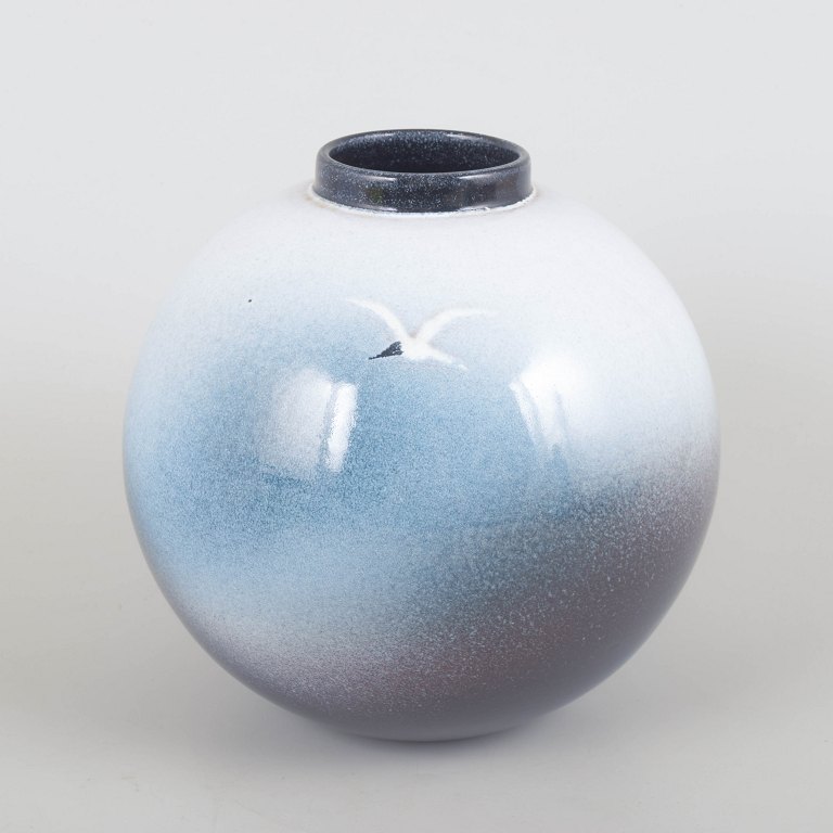 Nittsjö, vase i stentøj.